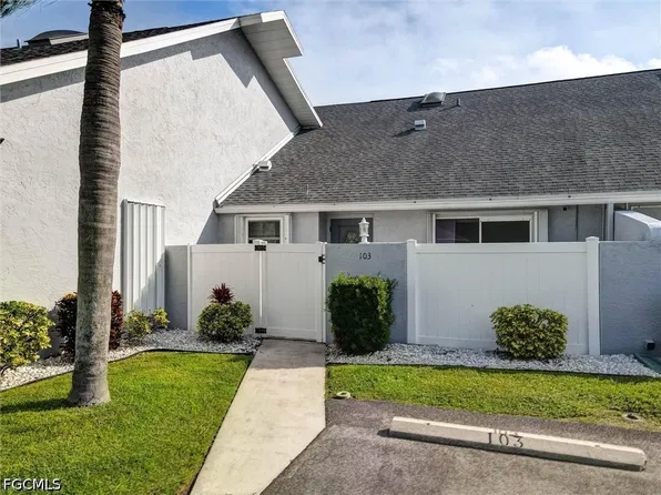 707 SW 3rd Ct APT 103, Cape Coral, FL 33991