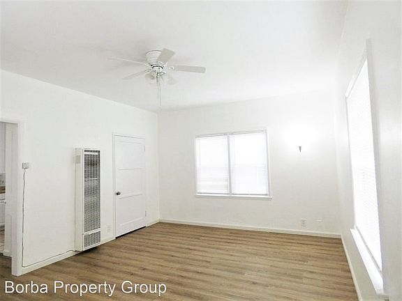 4th image of 2375 Chestnut Ave APT 6