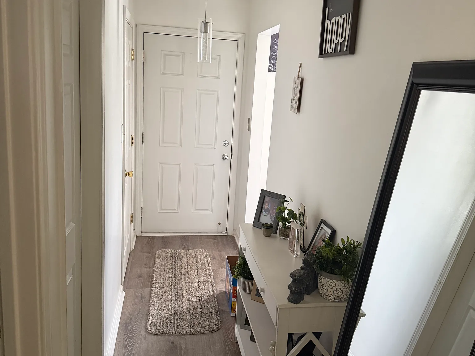 3 bed, 1276 sqft, $1,600 — Photo 3