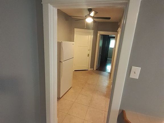 5th image of 2127 Maury Ave #1F