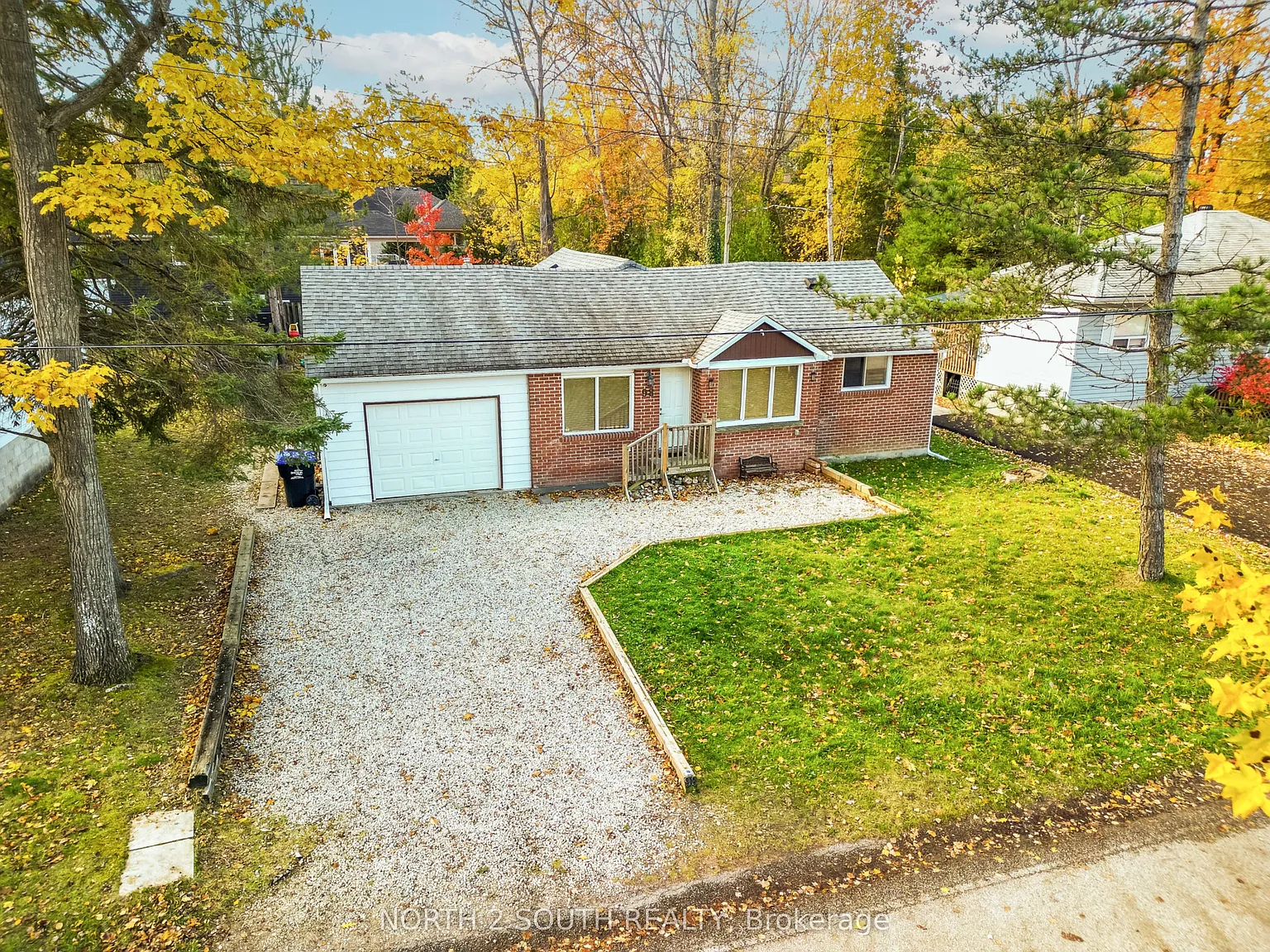 3 bed, $2,500 — Photo 2