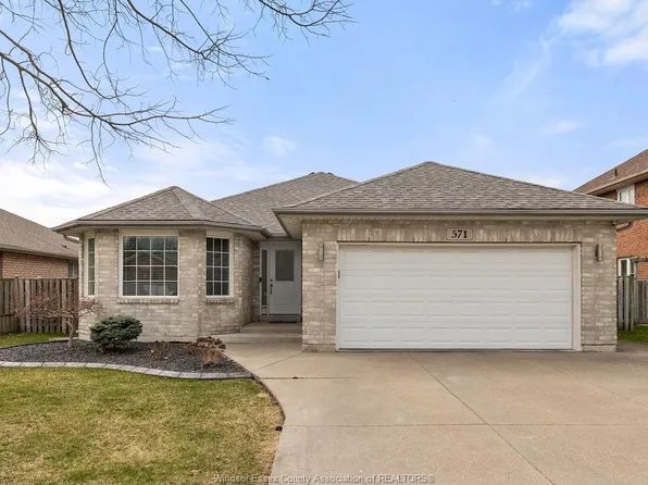571 Banwell Rd, Windsor, ON N8P 1J8