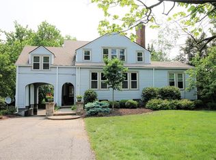 3997 Darrow Rd, Stow, OH 44224