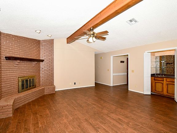 4th image of 408 W Miami St