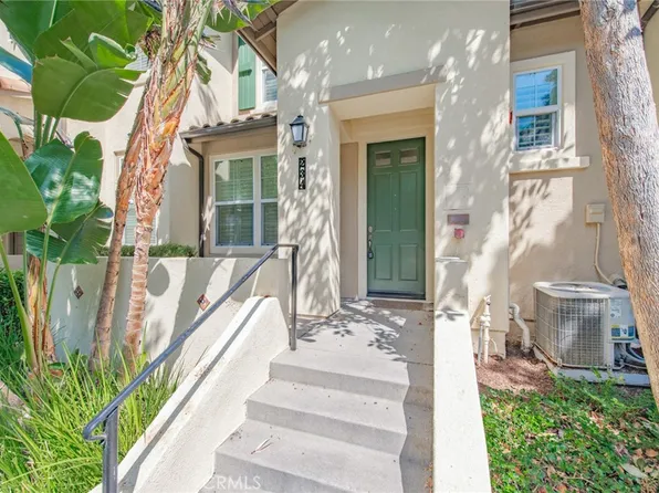 234 Dewdrop, Irvine, CA 92603