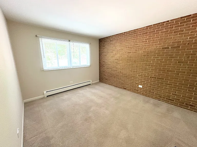 2091 Vernon Dr #3 — Photo 7