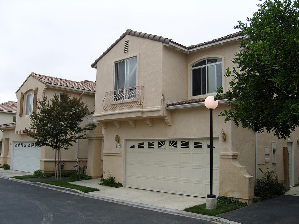 1st image of 8323 Chelsea Ln