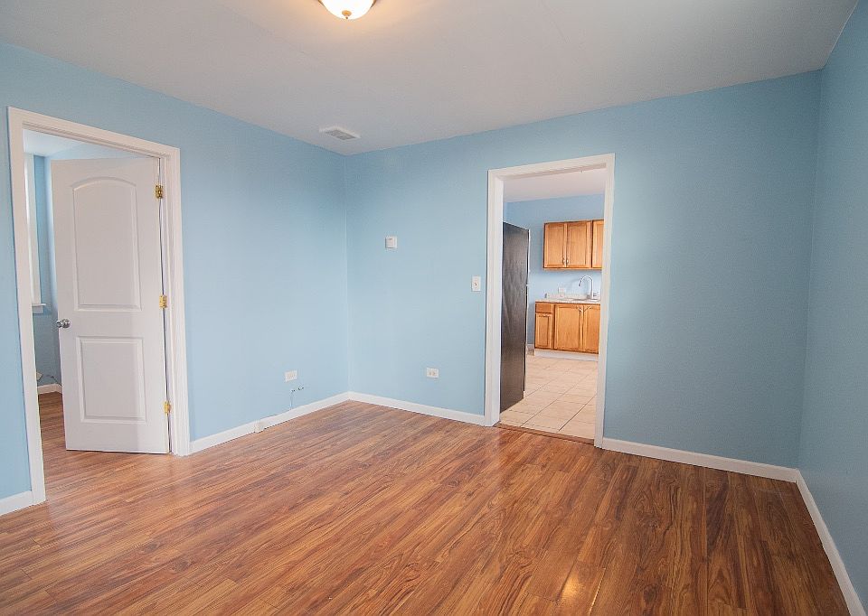 1st image of 4912 Indianapolis Blvd #2R