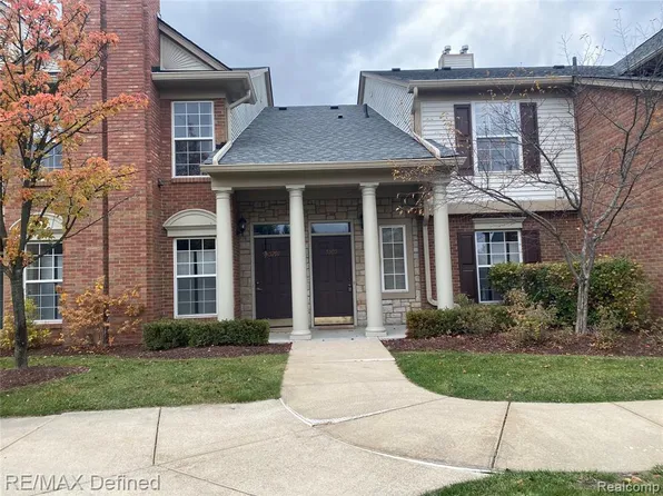 5305 Brookemonte Cir #1, Rochester, MI 48306