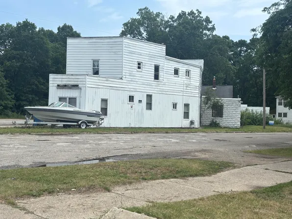3009&3013 Merriam St, Muskegon, MI 49444