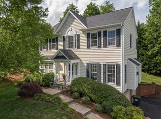 124 Running Fox Ct, Charlottesville, VA 22902