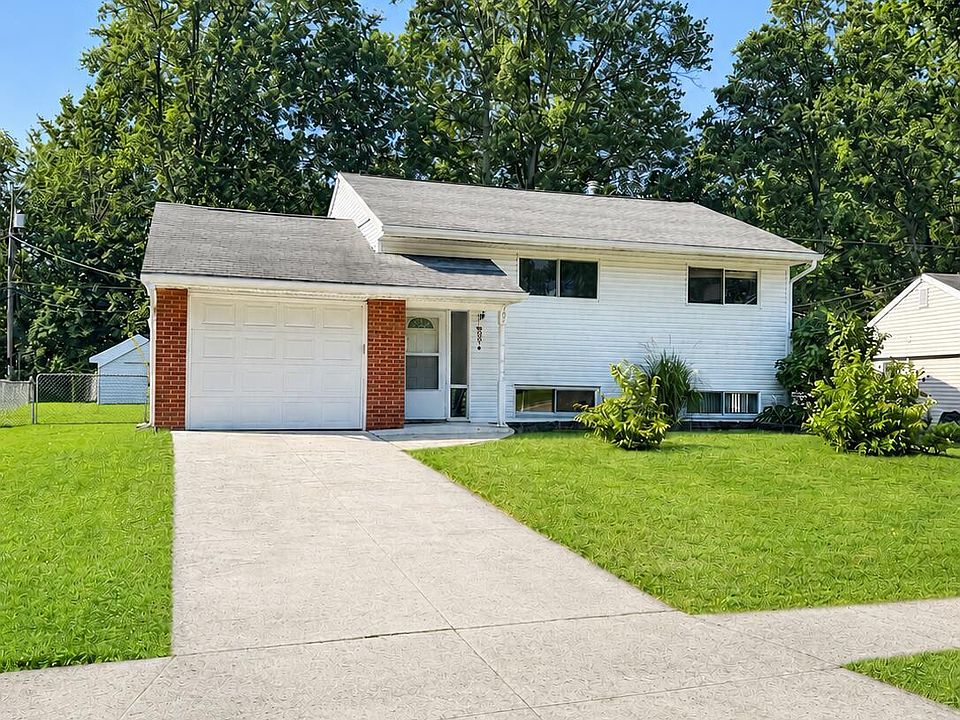 1st image of 747 W Lane Ave