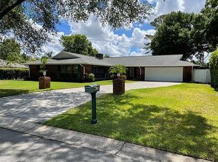 2845 Montmart Dr, Belle Isle, FL 32812