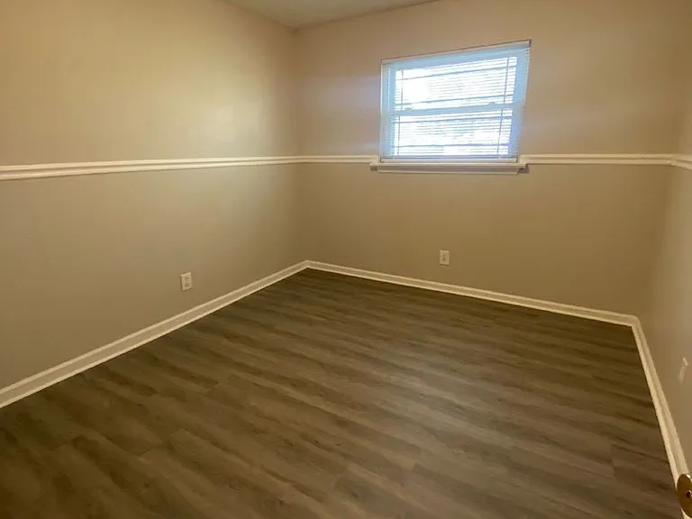 168 Reynolds Dr — Photo 12