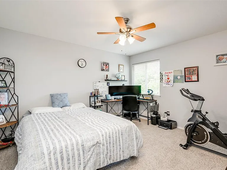 12221 Buzz Schneider Ln — Photo 23