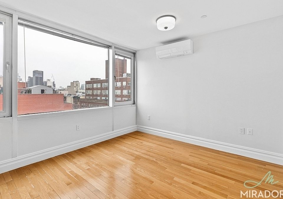 1st image of 158 Hester St APT 7A