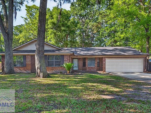 2nd image of 409 Hines Dr
