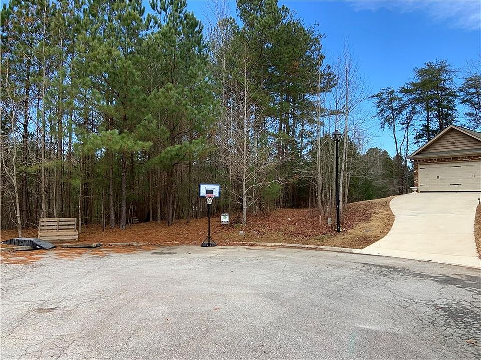 1st image of 210 Meadow Way #18