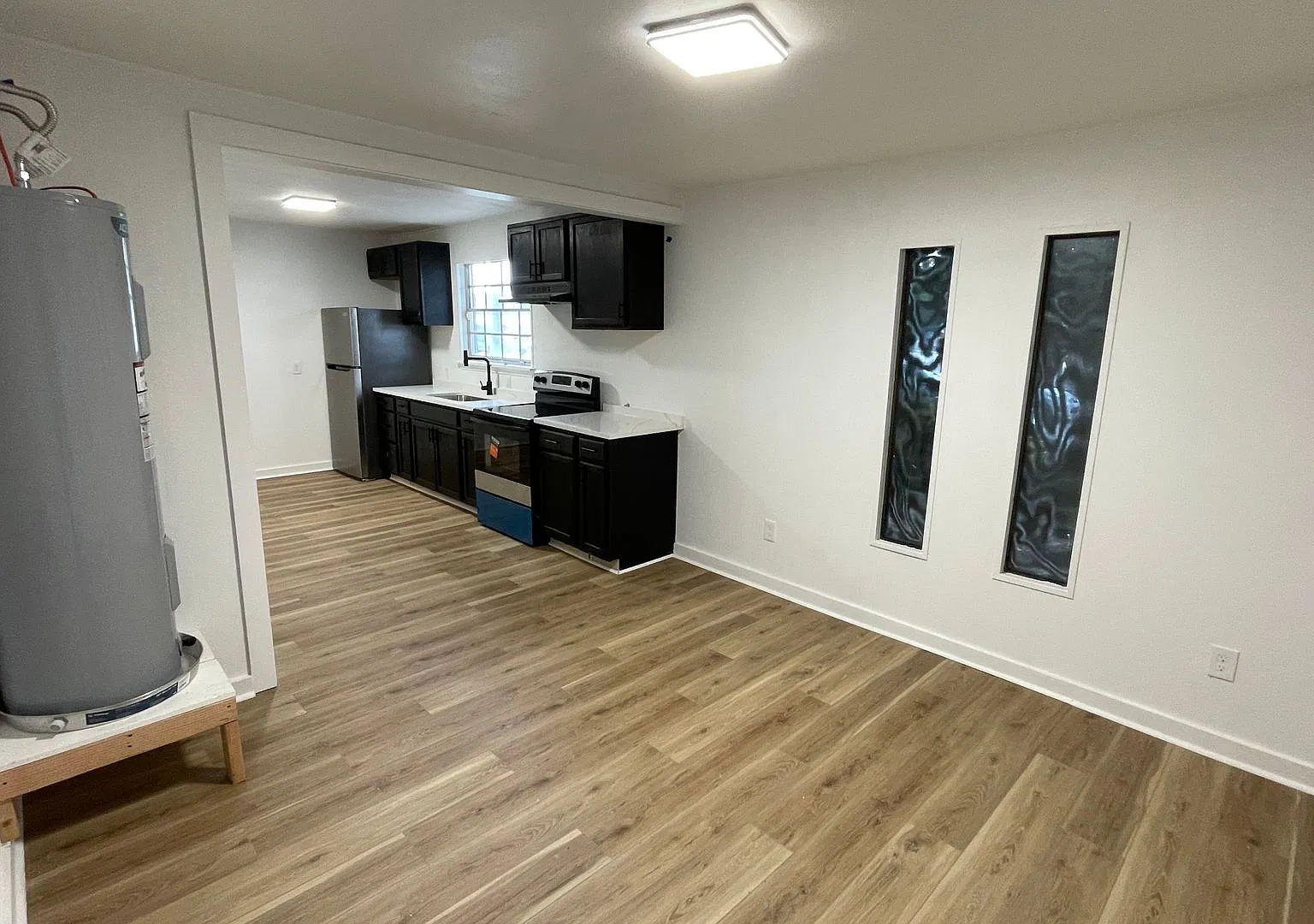 3bedroom, 2bath home in Benton, available for just $1,475/month **Coming SOON — Photo 3