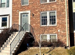 5933 Spruce Run Ct, Centreville, VA 20121