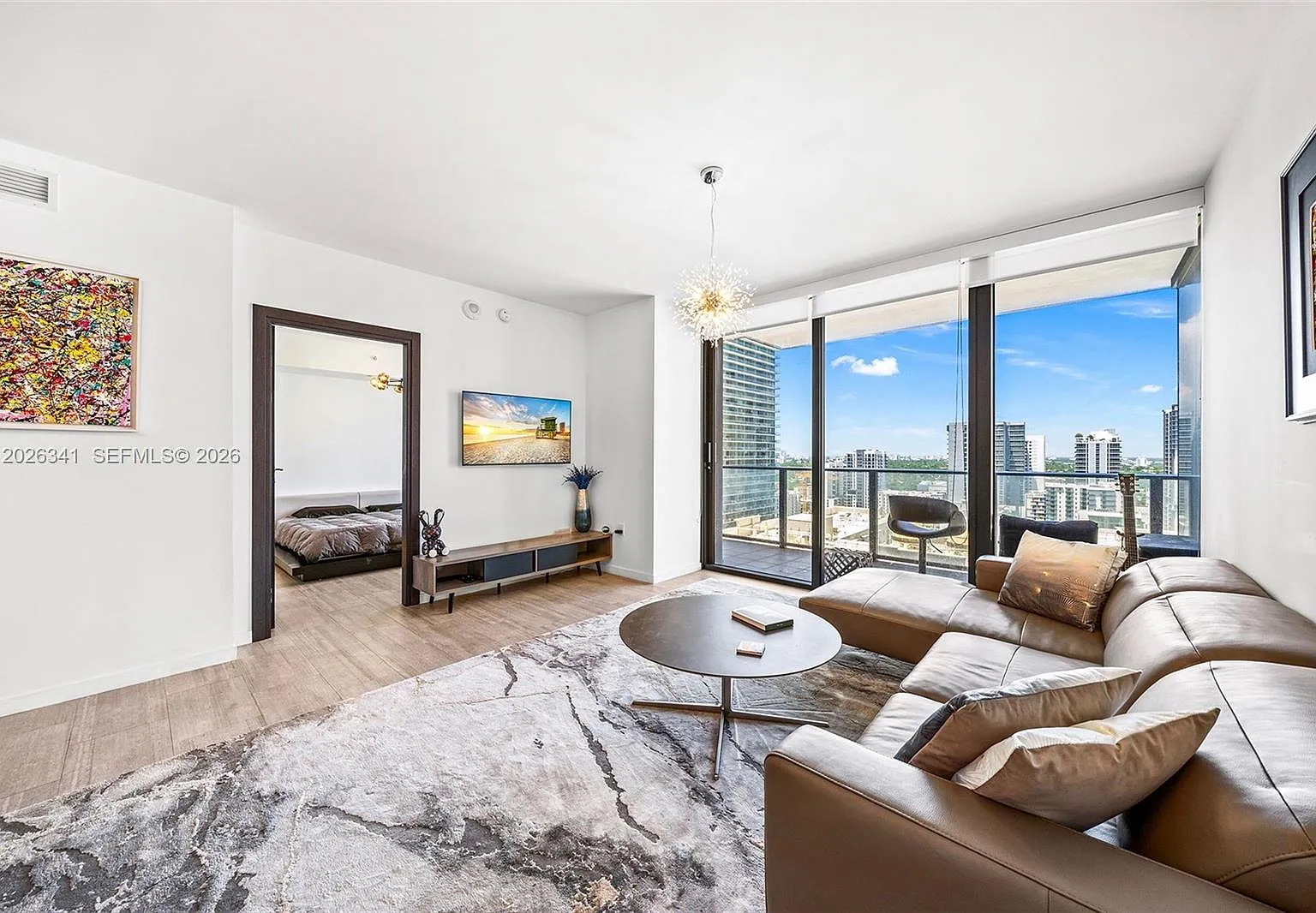 Brickell Flatiron Condo — Photo 1