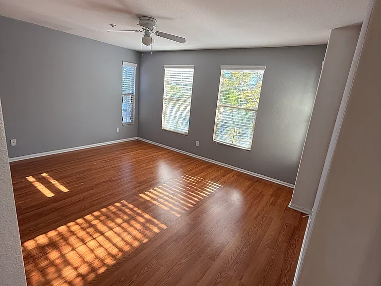 2646 Bellezza Dr — Photo 17