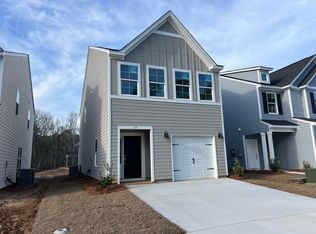 218 Central Creek Dr, Goose Creek, SC 29445