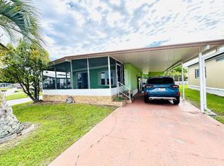 94 Sargasso Ln, Winter Haven, FL 33880