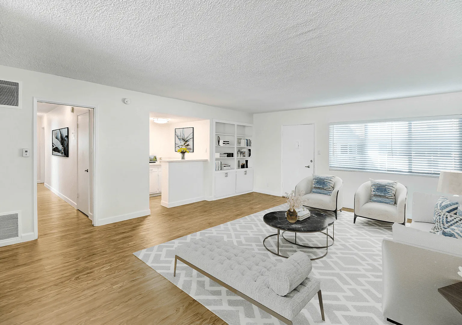 Ethel Avenue Apartments — Photo 4