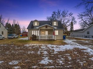 5135 Youngstown Pl, Saginaw, MI