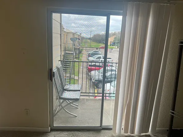 8100 Creekbend Dr APT 154, Houston, TX 77071