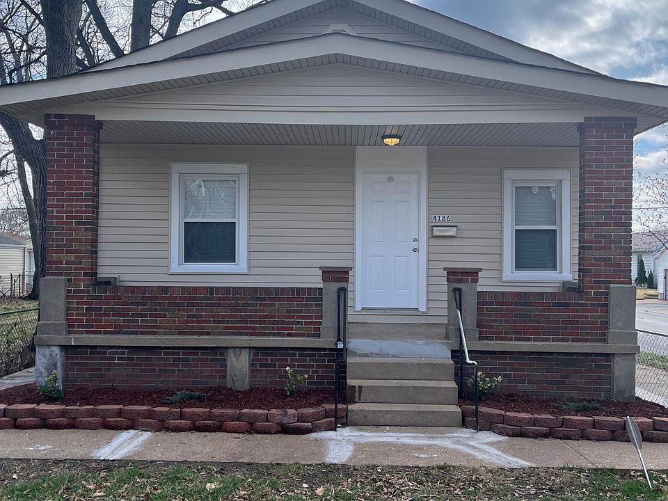 1st image of 41XX Walsh St