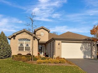 530 Highlington Ct, Beecher, IL 60401