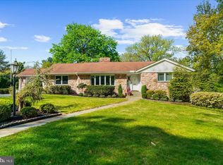 1212 Old Mill Rd, Wyomissing, PA 19610