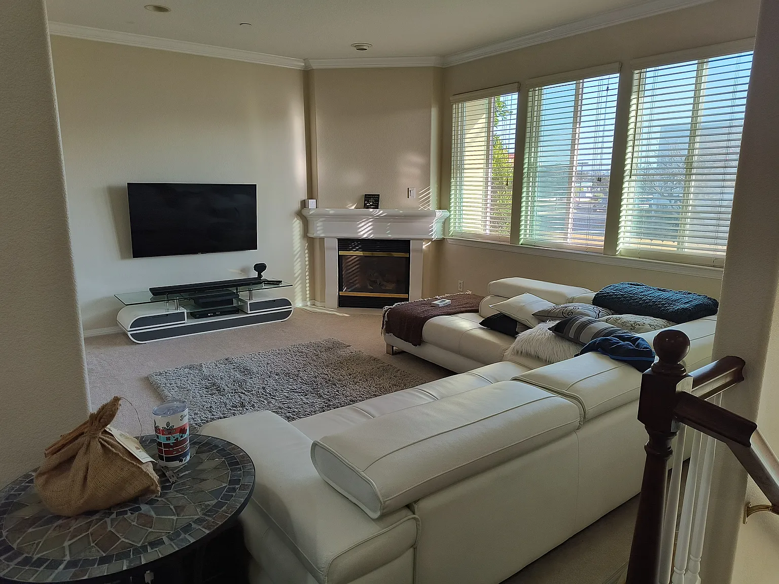22555 Kent Ave — Photo 1