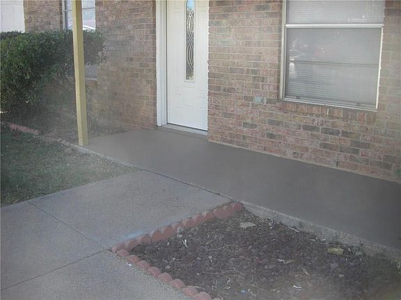 3rd image of 502 N San Jose Dr