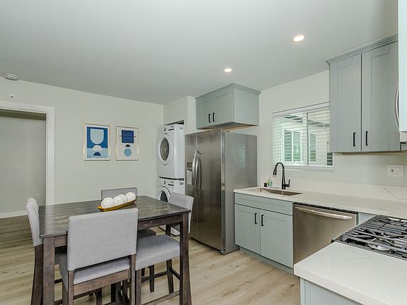 4th image of 1671-75 Diamond St #1673