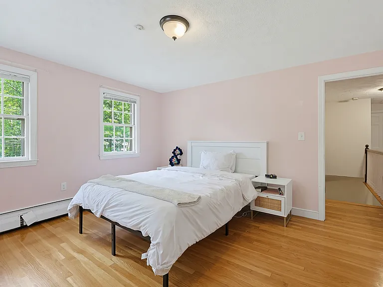 12 Carriage Dr — Photo 32