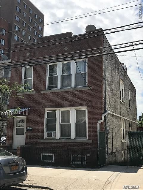 1st image of 1444 31st Dr