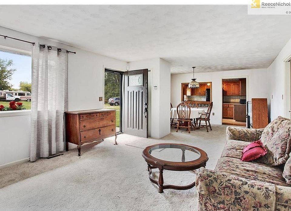 14301 Loring Rd, Bonner Springs, KS 66012 Zillow