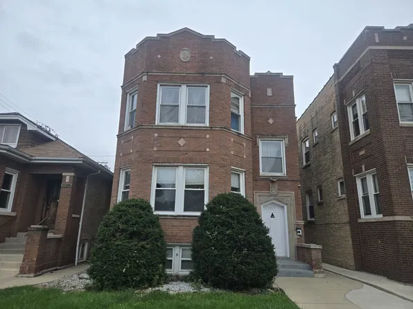 3141 N Luna Ave, Chicago, IL 60641