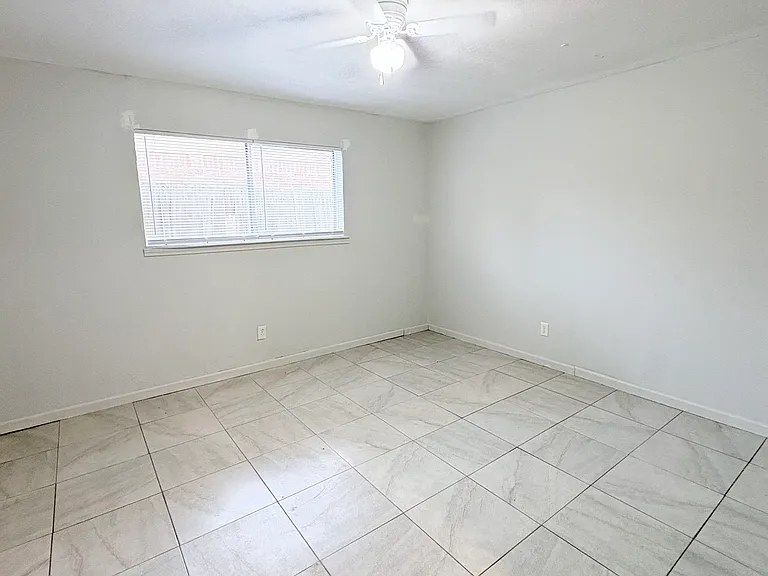 16027 Birch Vale Dr — Photo 9
