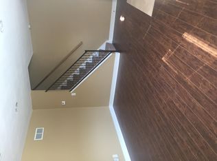 1518 N 55th Dr, Kansas City, KS 66102