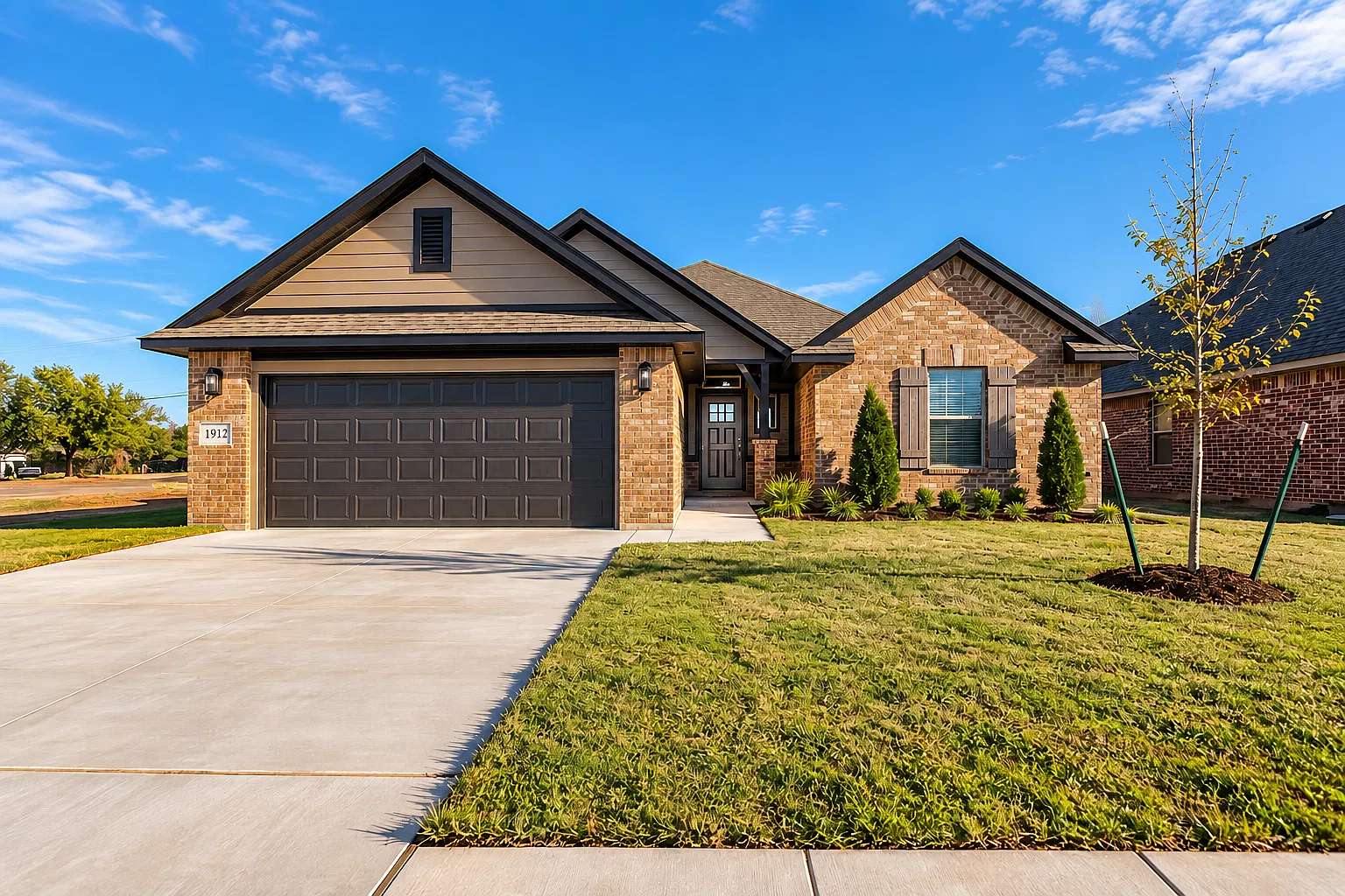 4 bed, 1760 sqft, $2,150 — Photo 1