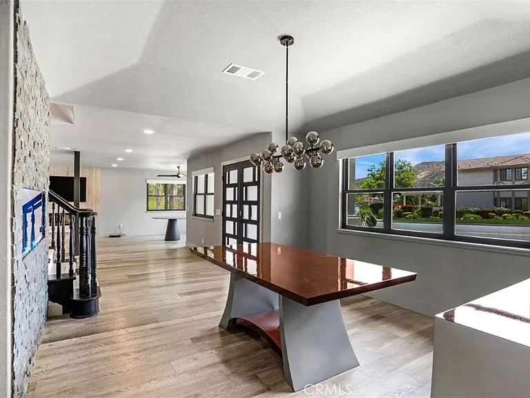 24050 Canyon Lake Dr N — Photo 15