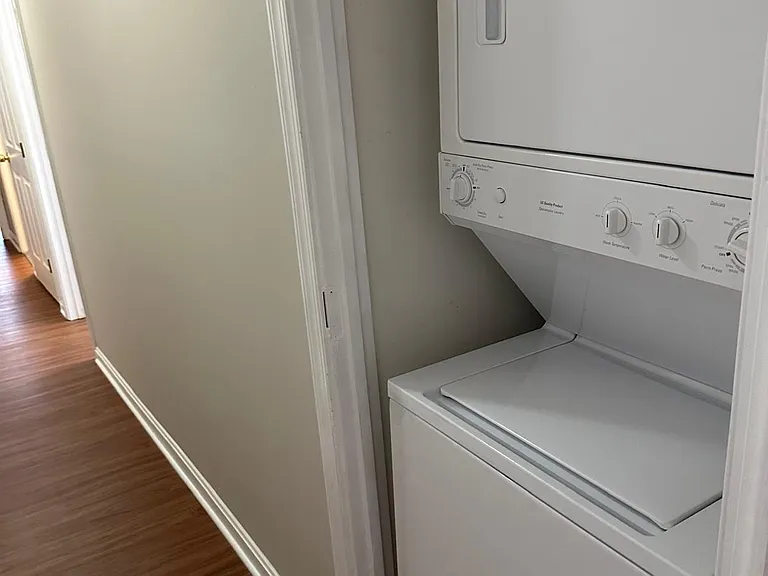 222 N Liberty St #3 — Photo 23