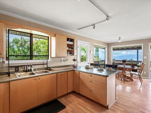 119 Ka Dr, Kula, HI 96790