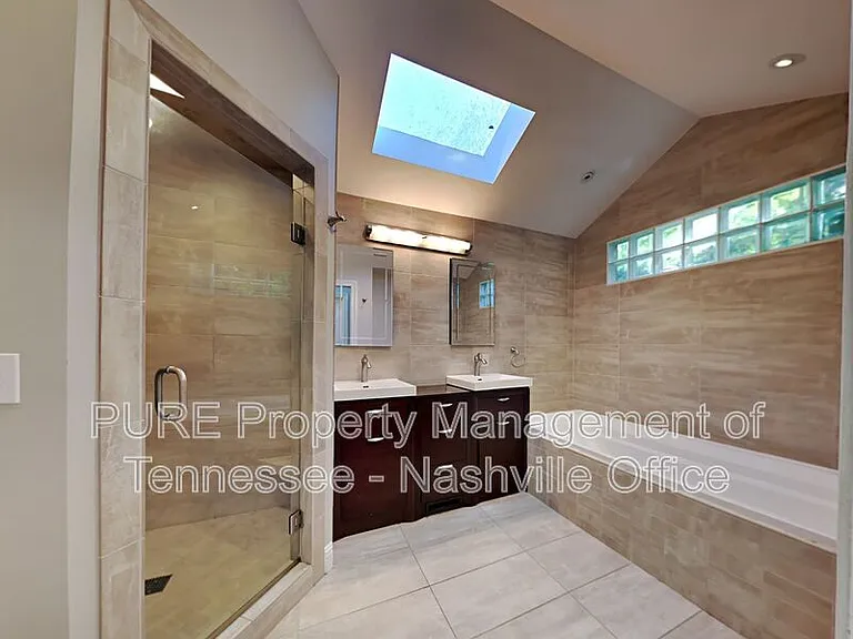 3818 Woodmont Ln — Photo 21