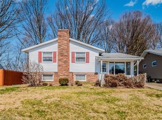 19408 Ridgeland Ave, Cleveland, OH 44135