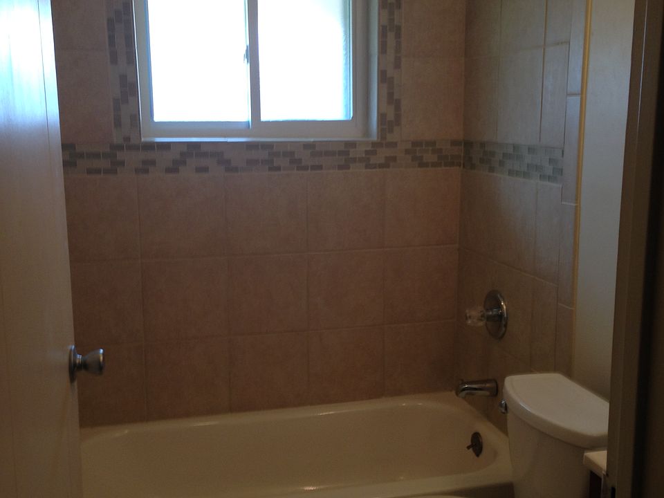 1st image of 3508 Waterbury Dr